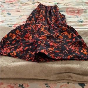 Romper floral w pockets brand new tags